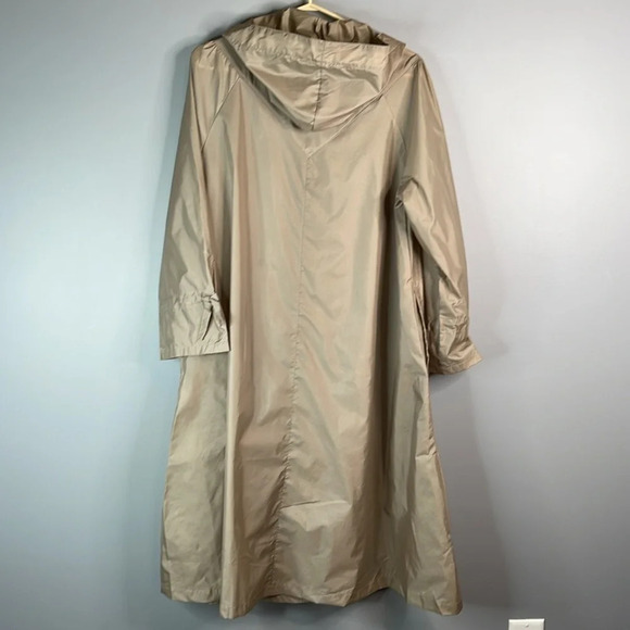 VINTAGE Mulberry Street Tan Nylon Long Trench Coat Hood Pockets Puff Shoulder 8 - Picture 9 of 15